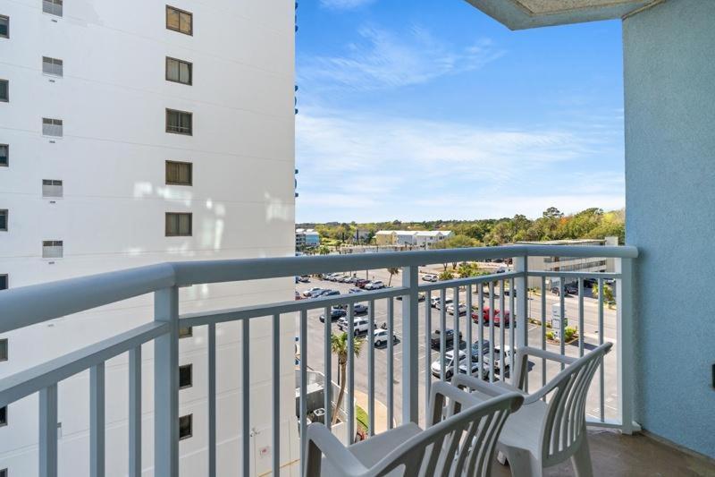 הוילה מירטל ביץ' New Holiday Sands 511 Pools, Wifi, 2Br Oceanfront מראה חיצוני תמונה